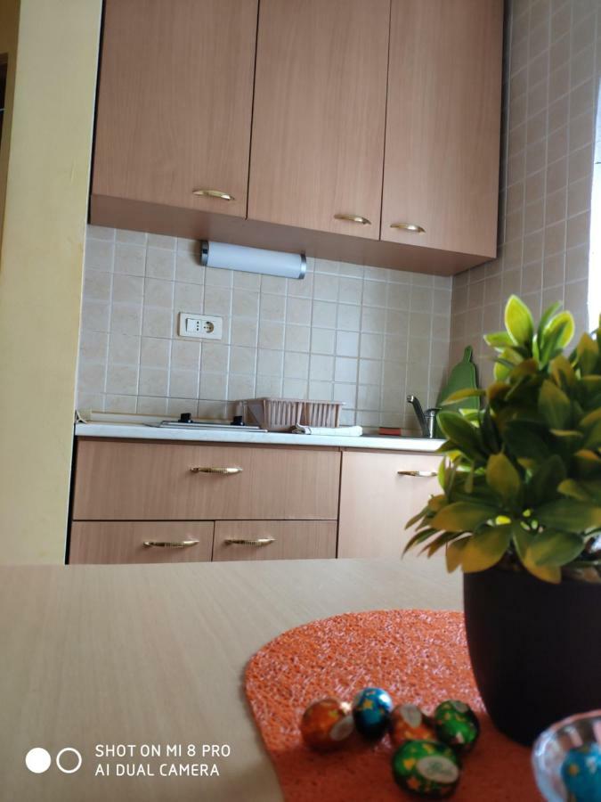 סוטומורה Apartments Brnjada מראה חיצוני תמונה